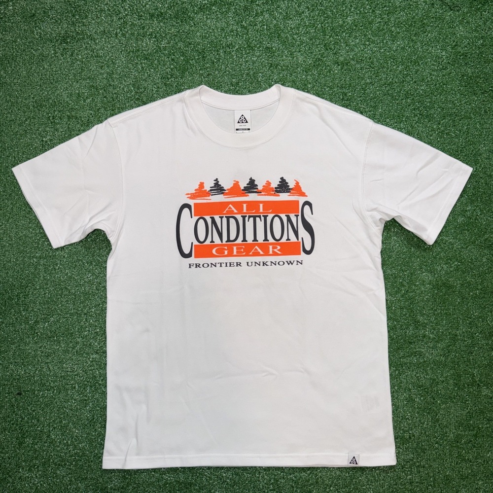 Nike SUMMIT WHITE Men's‎ ACG Dri-FIT Loose Fit T-Shirt, US Small